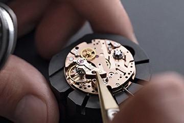 天津劳力士表换原厂电池